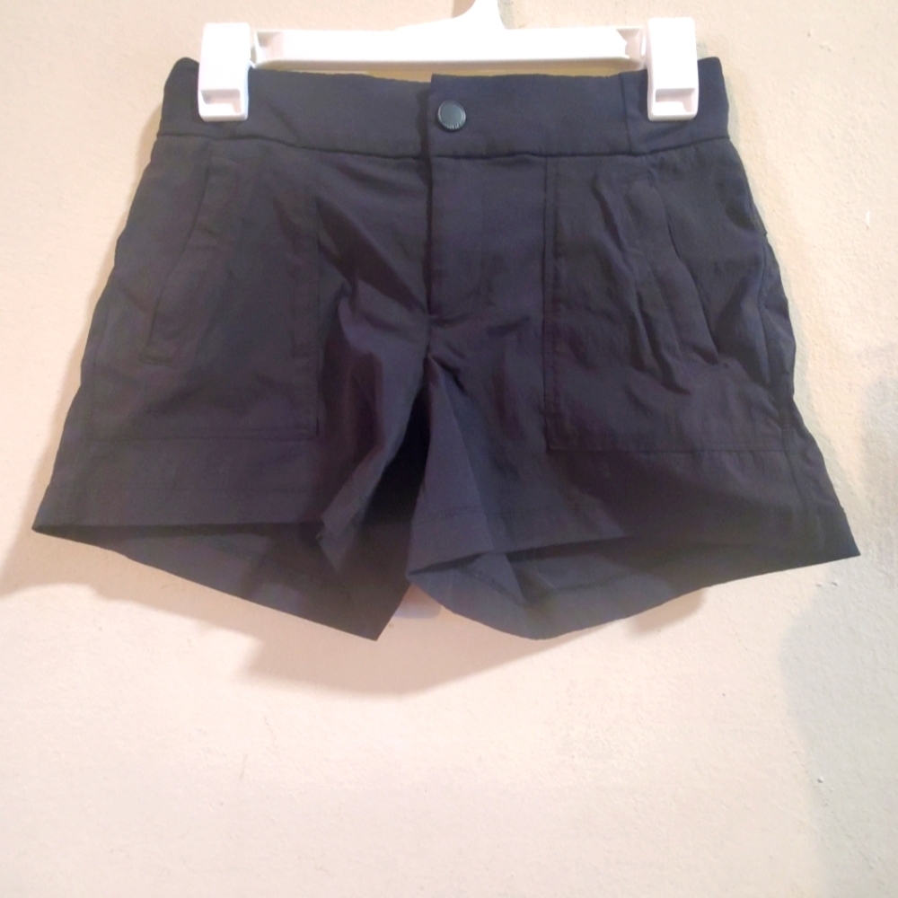 Athleta Women's Black Shorts SZ 0.